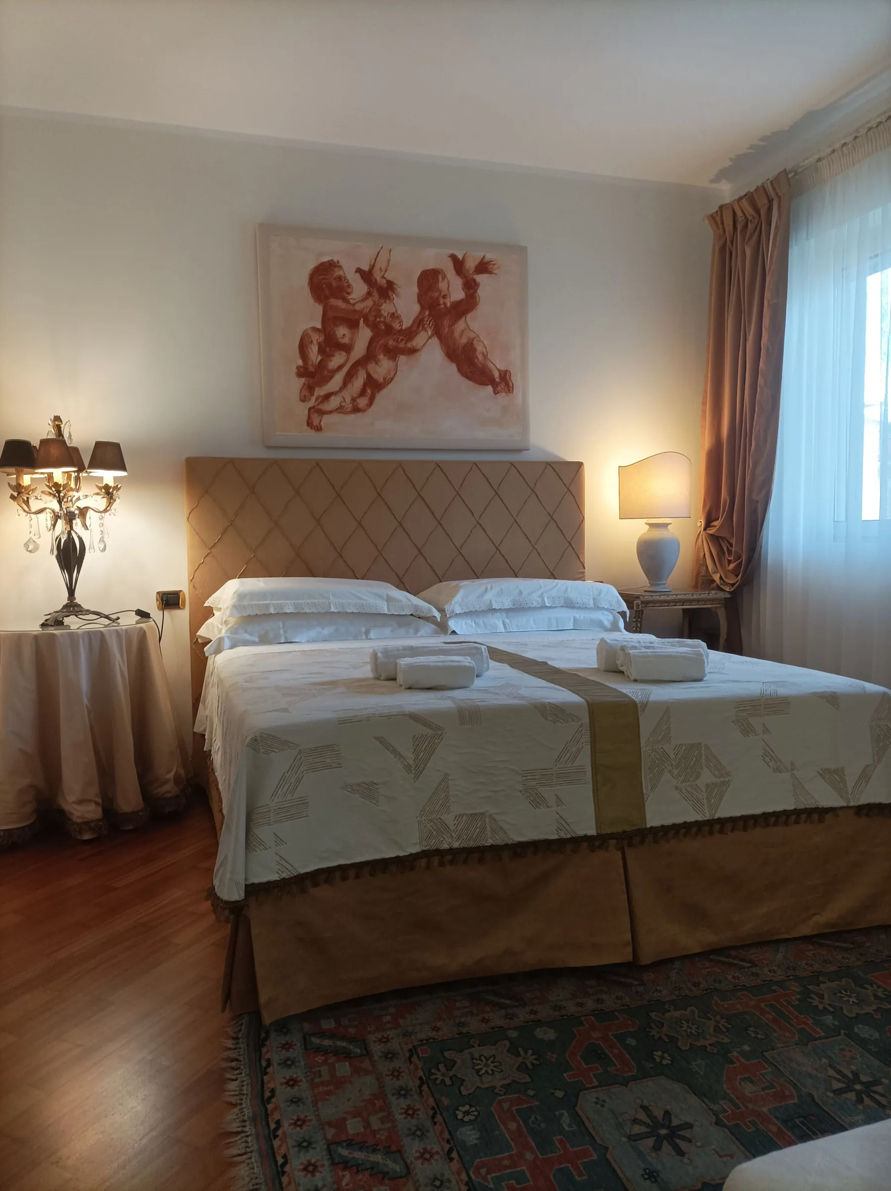 Camera Gialla — il letto matrimoniale (2)